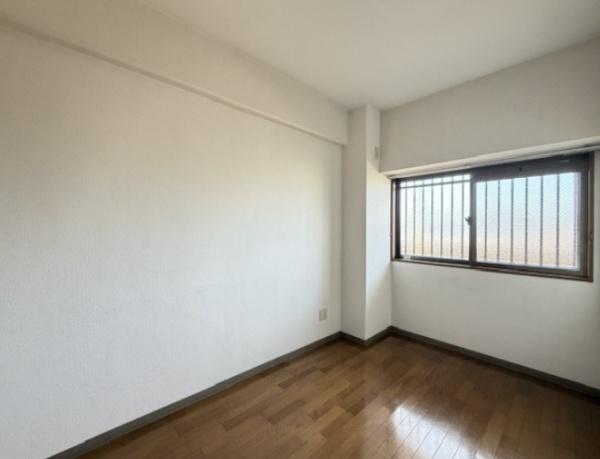 クレストール