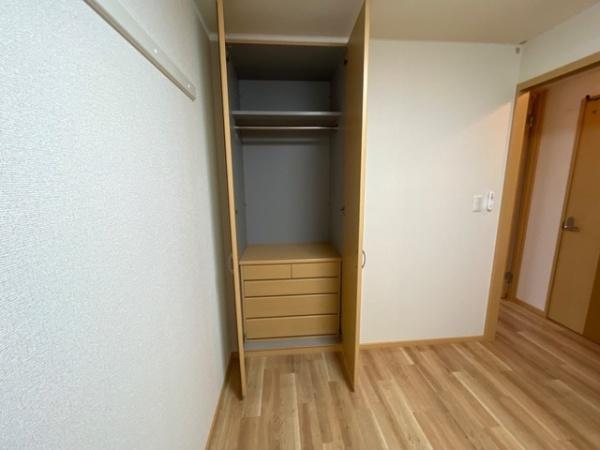 グランドウルス中島