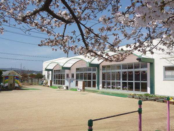 サン グレイスA(倉敷市立中新田幼稚園)
