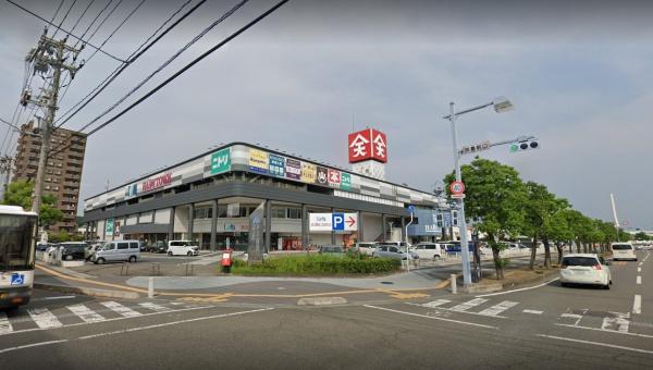 ファインハウスＢ(ニトリ天満屋ハピータウン児島店)