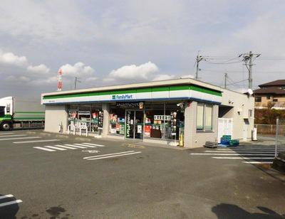 アルパーク21(ファミリーマート倉敷庄パークヒルズ店)