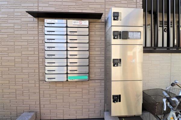 草加市新善町のアパート