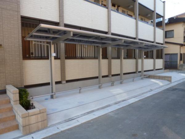 草加市新善町のアパート