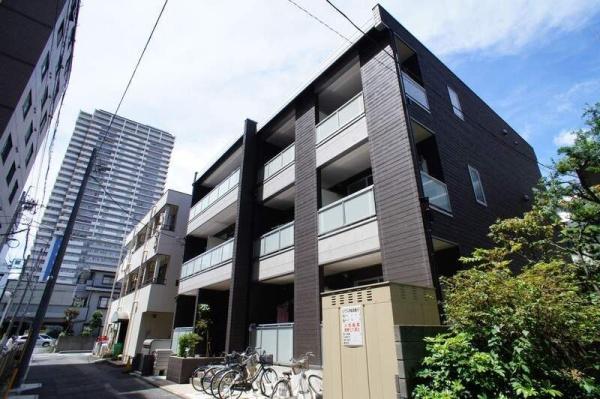 草加市栄町２丁目のマンション