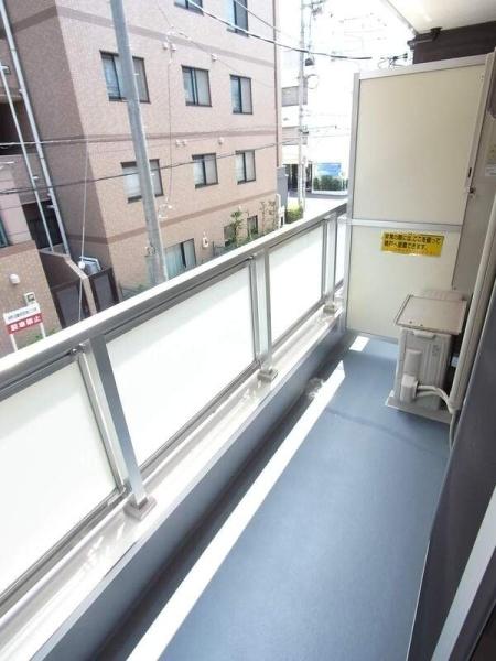 草加市栄町２丁目のマンション