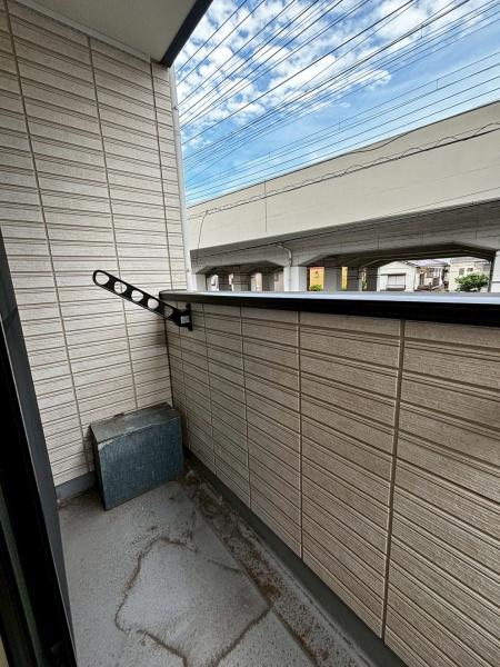 草加市氷川町のアパート