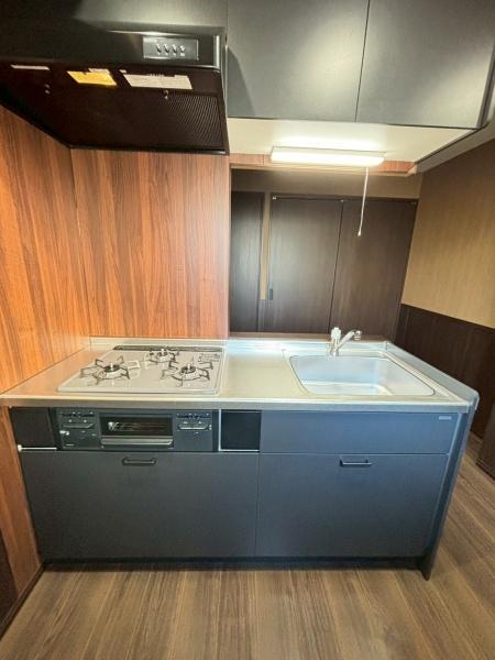 草加市神明２丁目のアパート