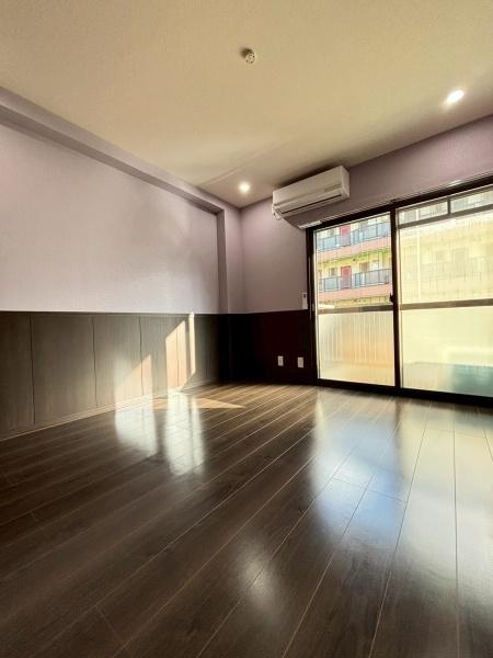 草加市神明２丁目のアパート