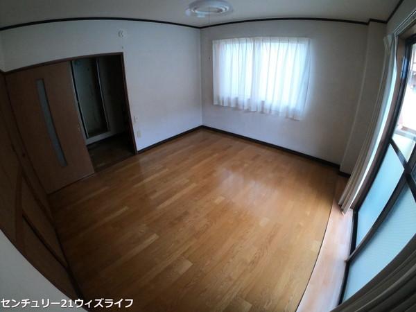 草加市北谷１丁目のマンション