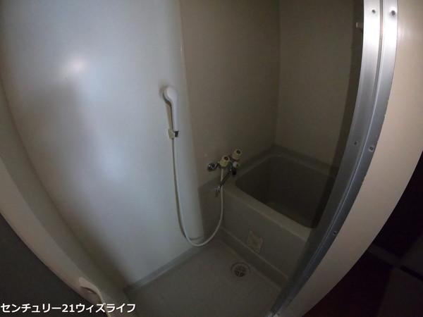 草加市北谷１丁目のマンション