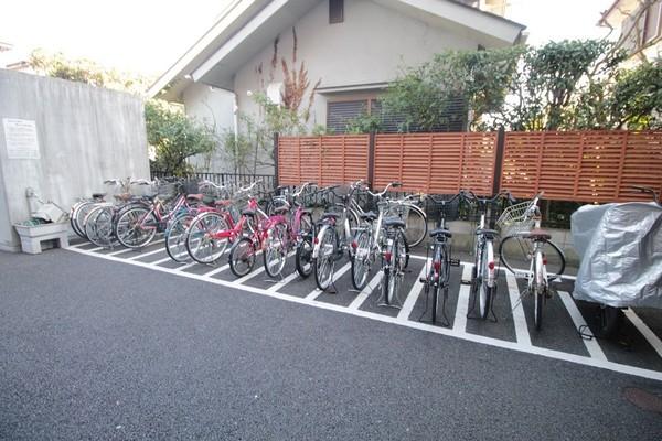 シャトー早香