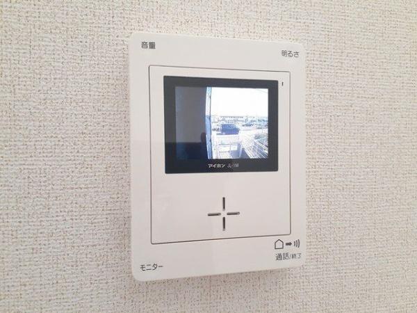 草加市青柳８丁目のアパート