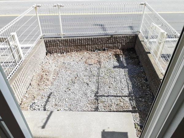 草加市青柳８丁目のアパート