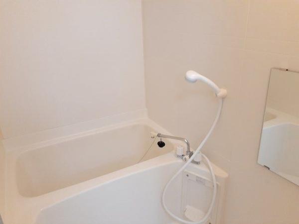 草加市青柳８丁目のアパート