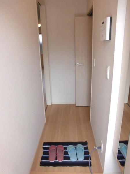 草加市手代１丁目のアパート