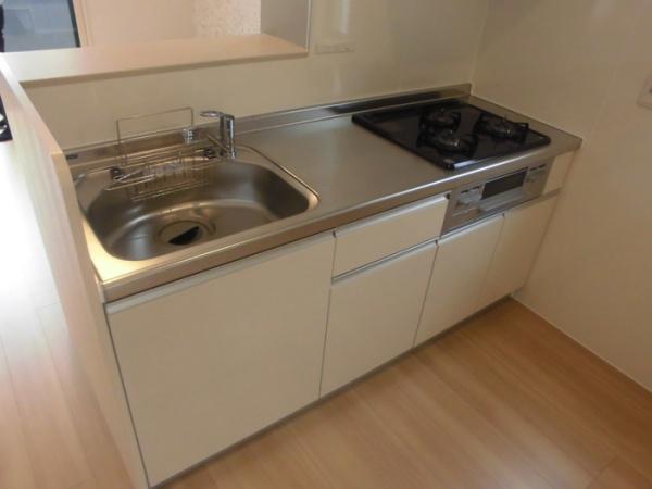 草加市手代１丁目のアパート