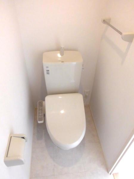 草加市手代１丁目のアパート