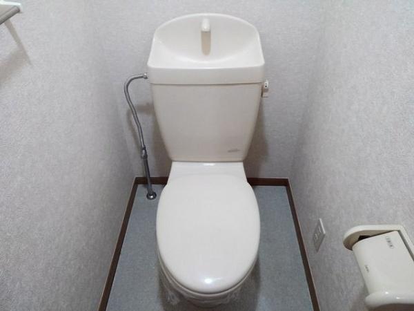 草加市松江６丁目のアパート