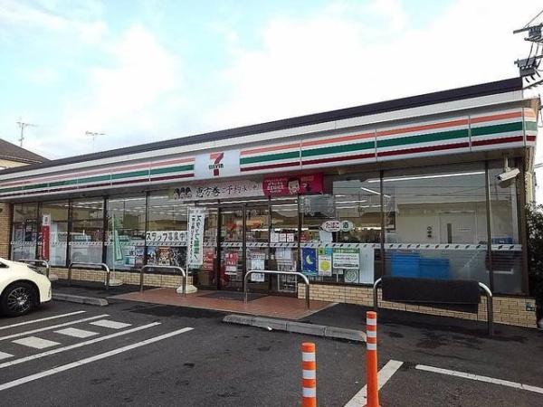 草加市松江６丁目のアパート