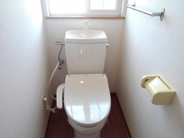 草加市長栄２丁目のアパート