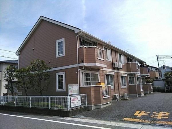 草加市長栄２丁目のアパート