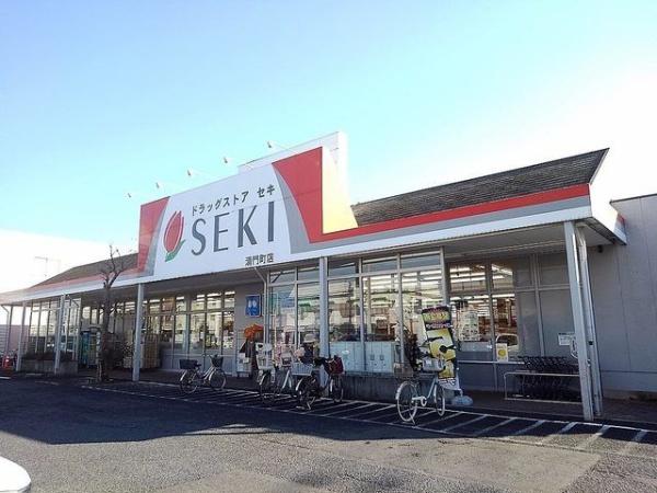 草加市長栄２丁目のアパート