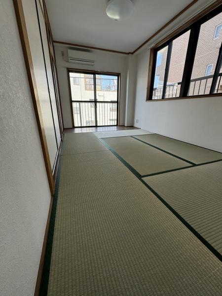 上岡ビル