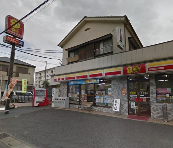 グリーンコーポM(ニューヤマザキデイリーストア八潮松之木店)