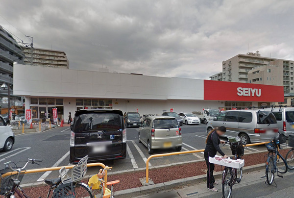 ピア清風(西友草加店)
