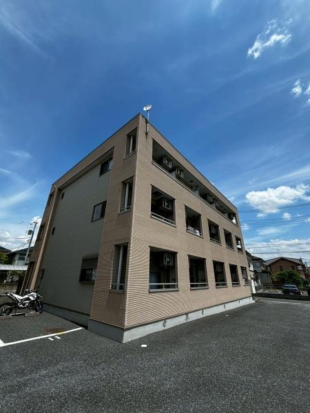 草加市弁天１丁目のマンション