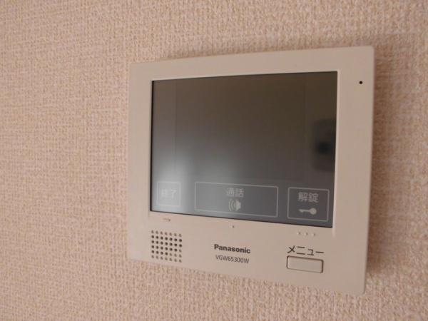 草加市弁天１丁目のアパート
