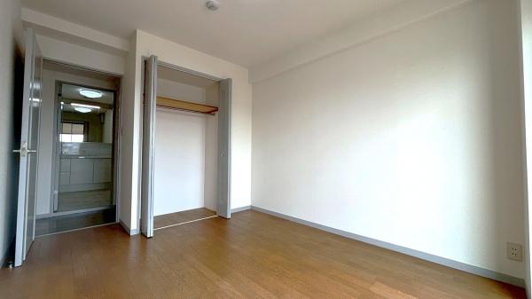 越谷市蒲生南町のマンション