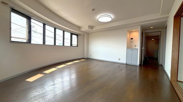 越谷市蒲生南町のマンション