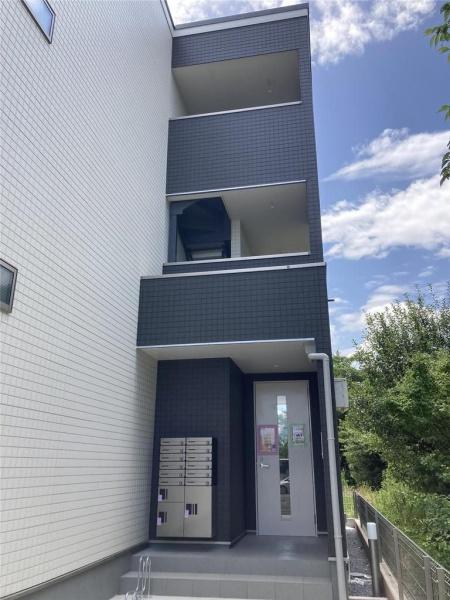 リーブルファイン獨協大学前１号棟