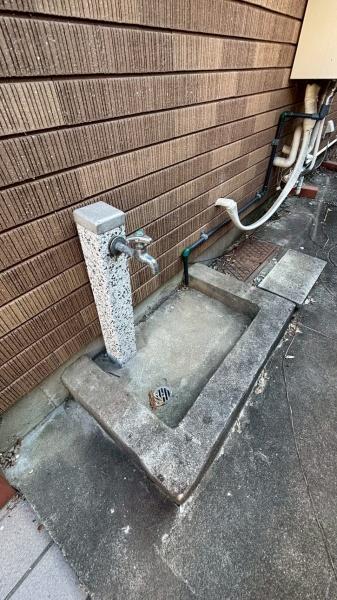 草加市旭町２丁目の貸家