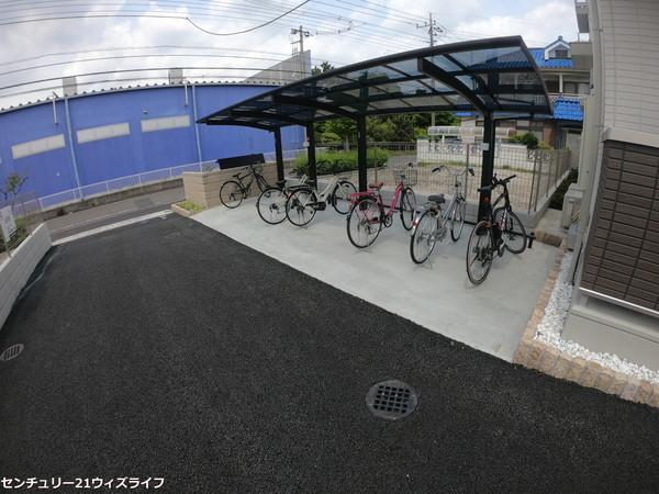 ア　レーズ