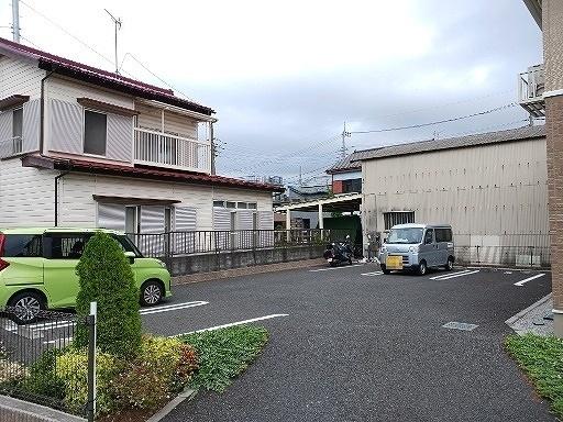 シトラス2(駐車場)