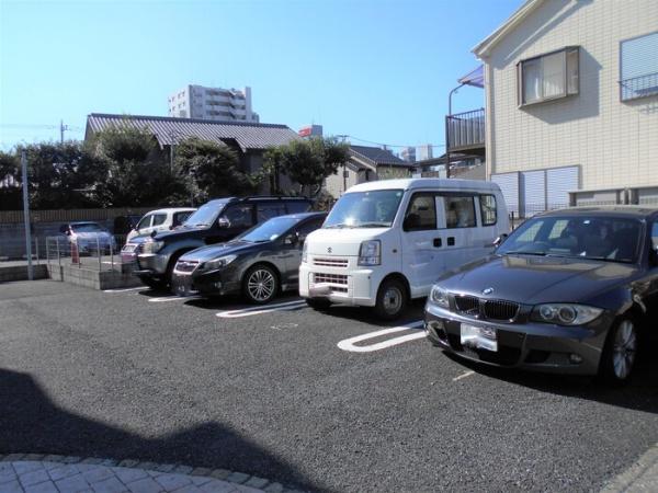カッセル(駐車場)