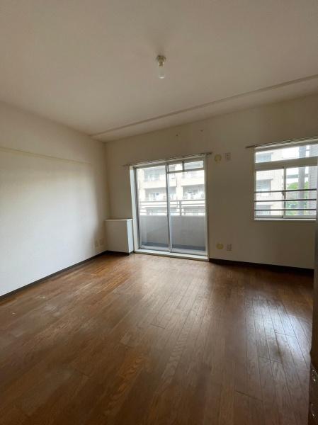 コーポレート草加旭町 2号棟(寝室)