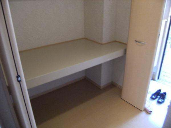 ローズタウン小山(収納)