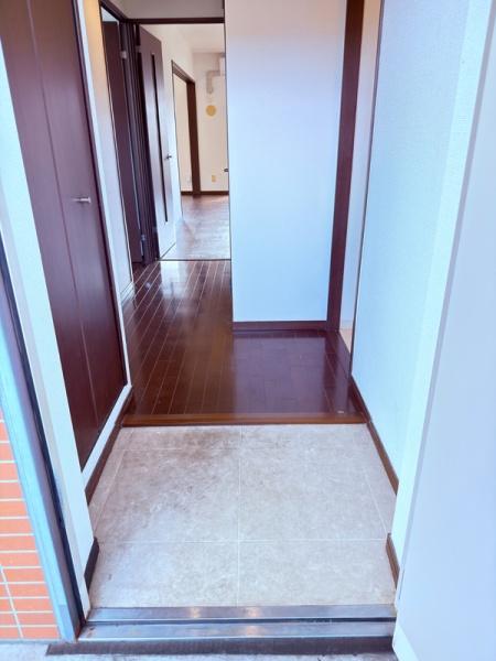 サウスヒルズAoyagi(玄関)