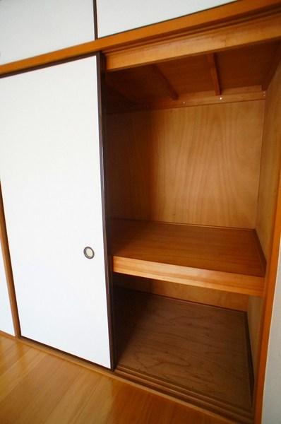 ハイツホープC(収納)