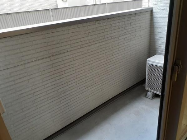 アサヒ・レジデンスVI(バルコニー)