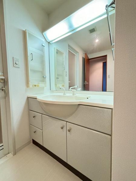 ロワールヒエダ