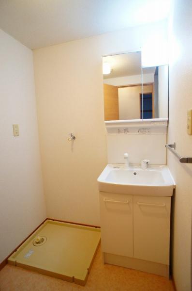 ニューマリッチ吉沢Ａ