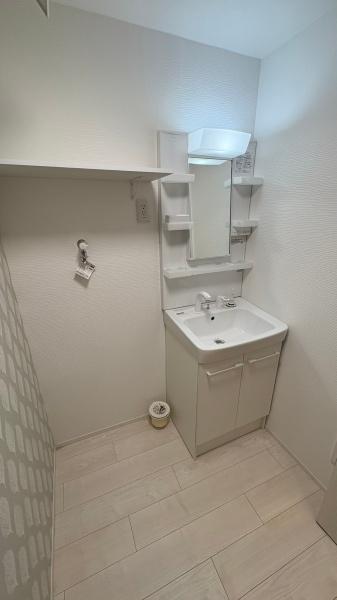 日商岩井草加マンション