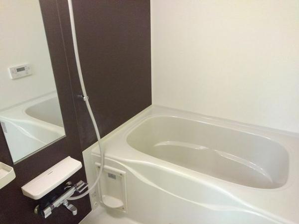 ベル　セゾンＢ