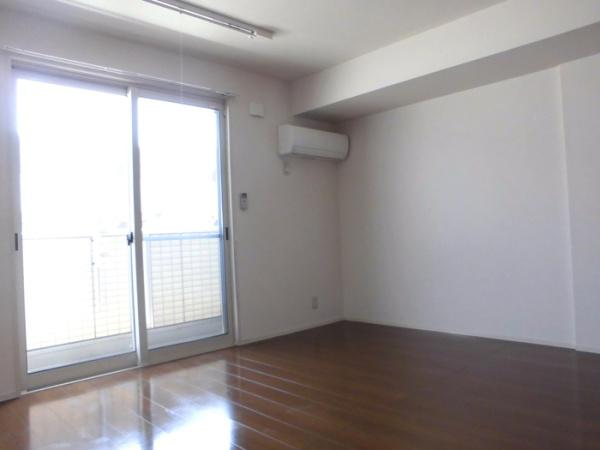 アプリコットガーデンA