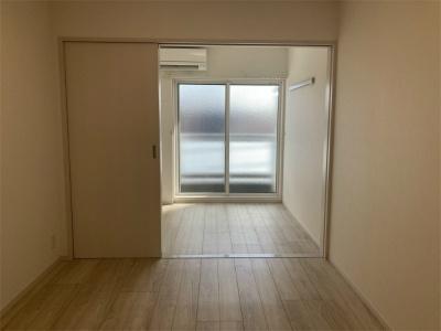 草加市谷塚町のマンション