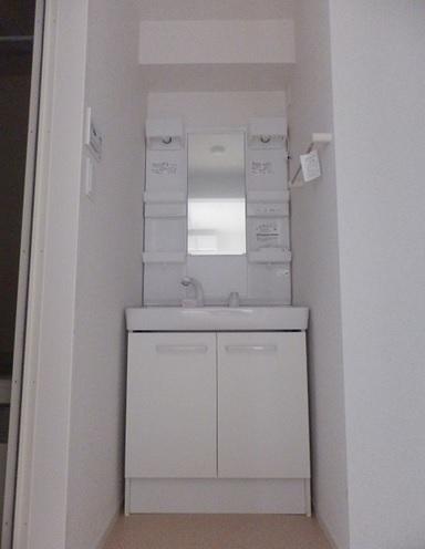 BLESS草加松原B棟